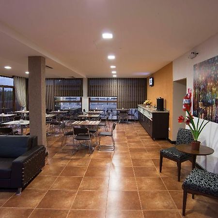 Arami Hotel & Lodge Пуерто-Іґуасу Екстер'єр фото